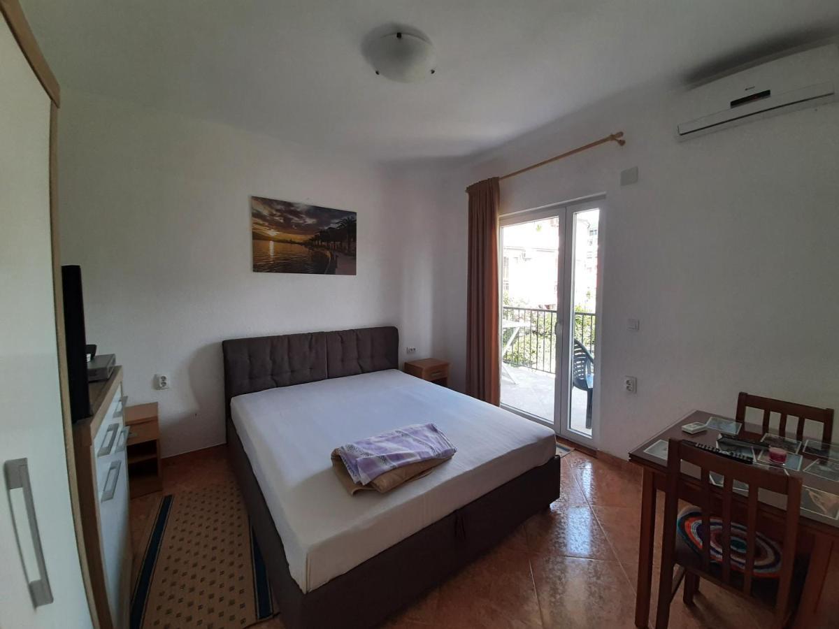 באר Apartments Macaso מראה חיצוני תמונה