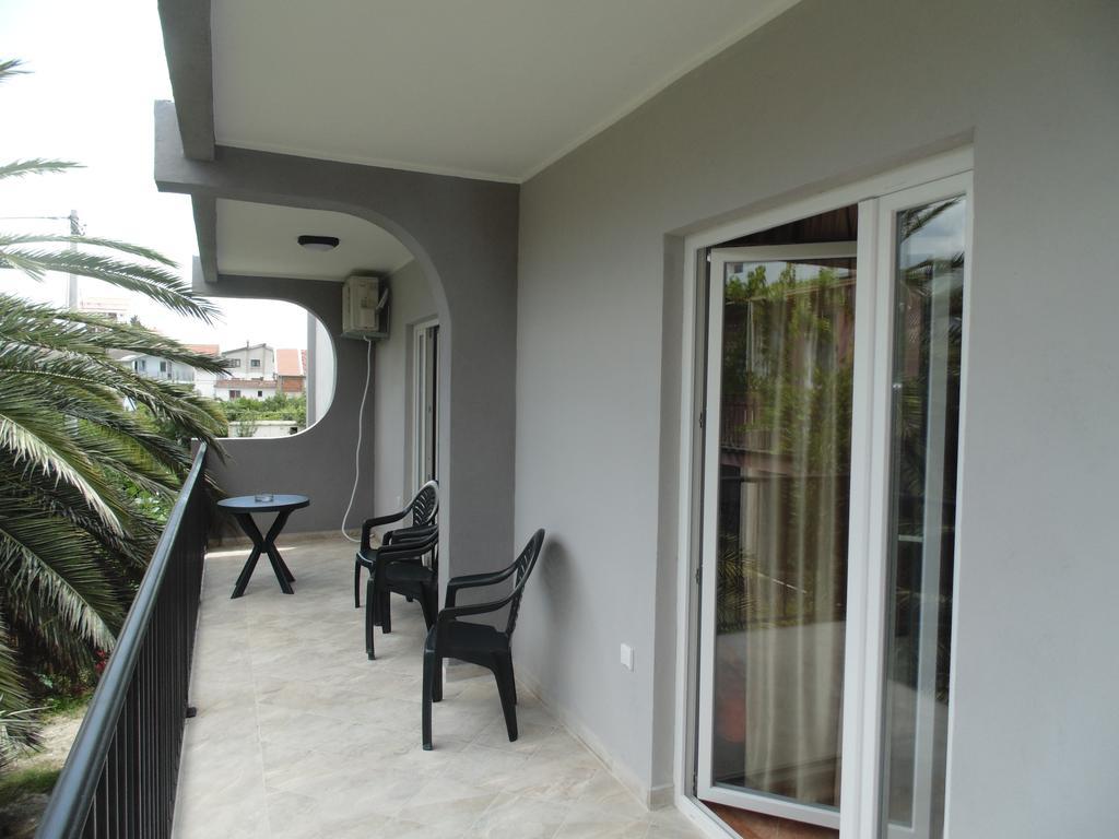 באר Apartments Macaso מראה חיצוני תמונה