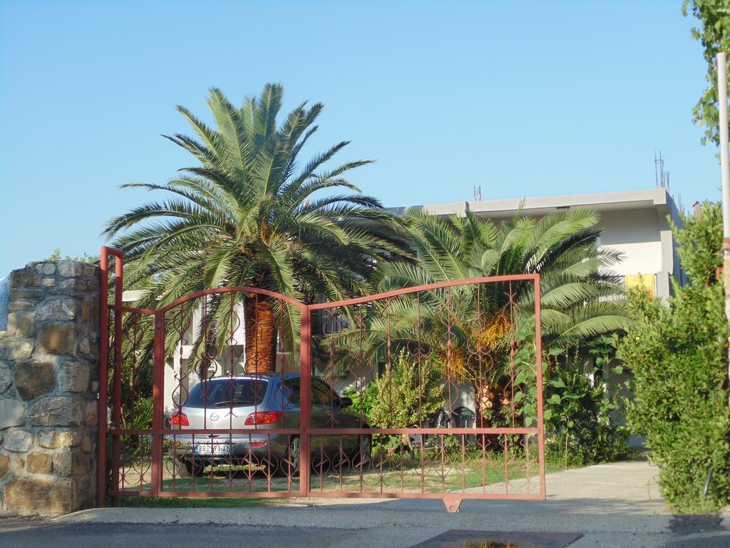 באר Apartments Macaso מראה חיצוני תמונה